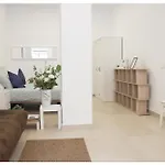 Estacion-centro Vialia Apartman *
